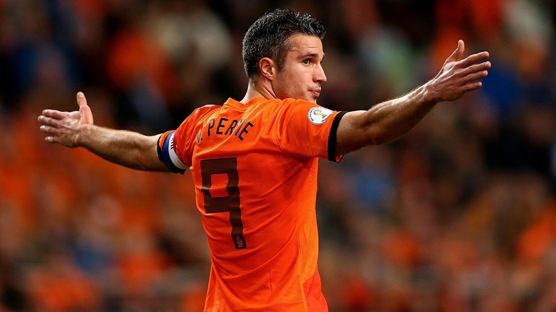 “胡利安·门德斯的脚法与配合，成就美洲狮队的未来发展”